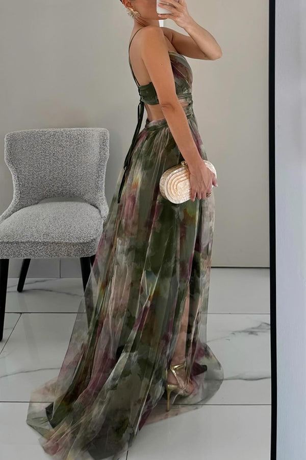Gisele | Flattering Floral Maxi Dress