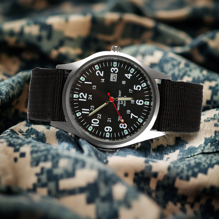 Casual WATCH WITH STRAP™ – Military-Inspired Watch for Everyday Use