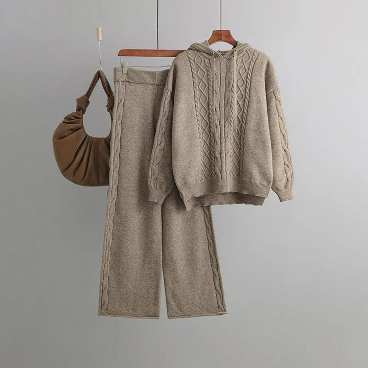 ROSALINDA – Super Comfortable Oversized Knitted Suit Set