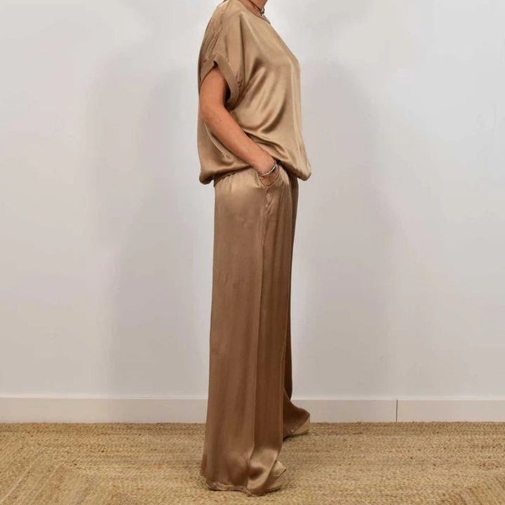 Elegant Women's Set